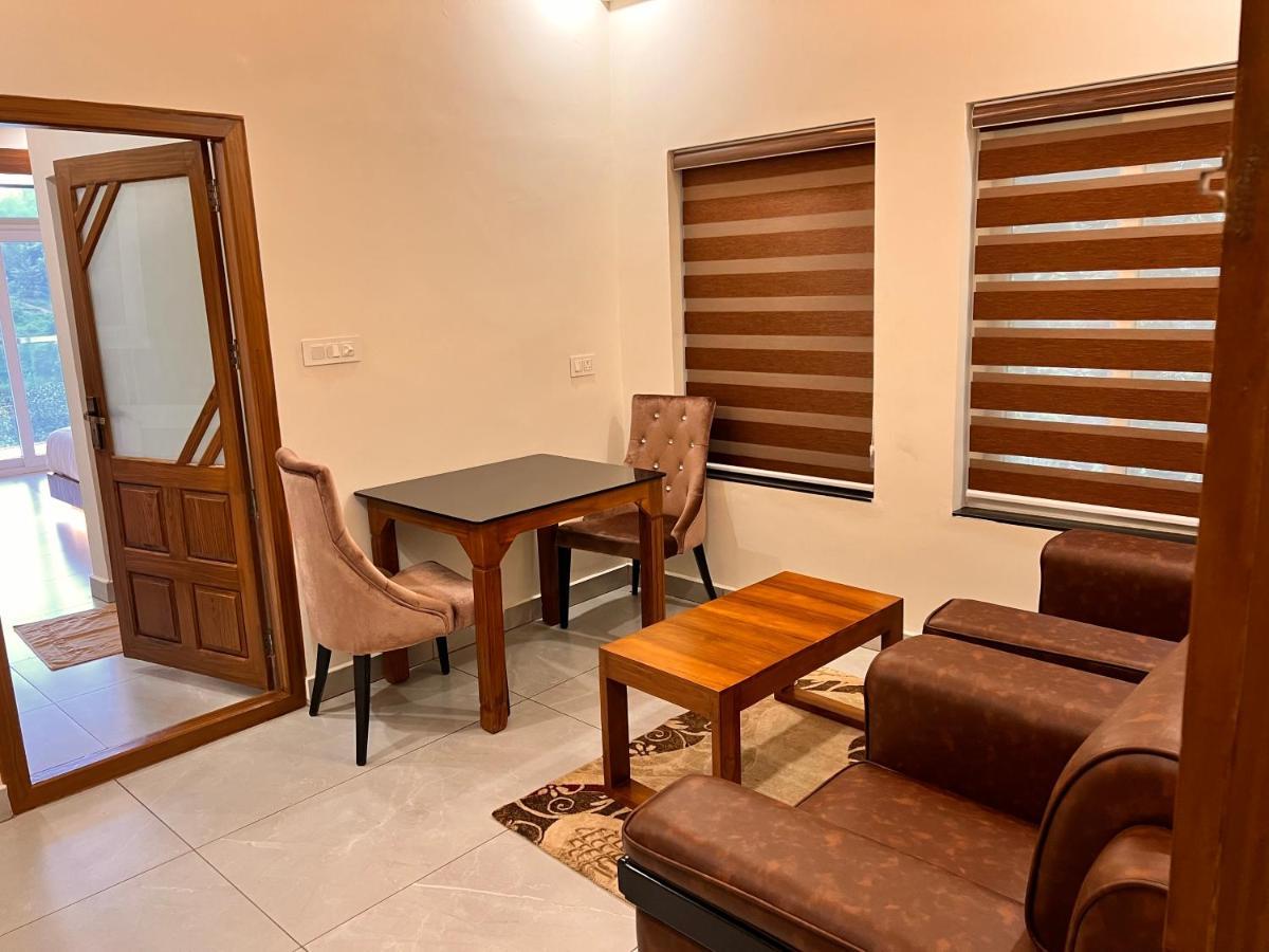 Blue Peaks Holiday Home Муннар Экстерьер фото